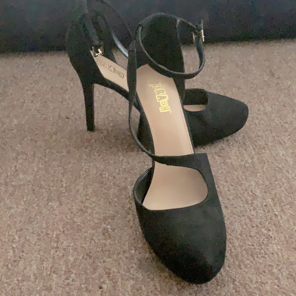Black heel